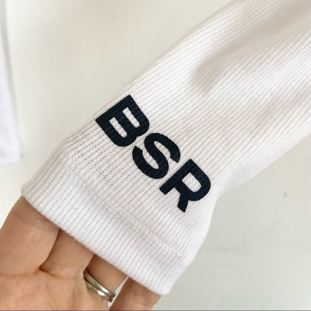 By Samii Ryan Daisy White Long Sleeve Crop Top Size Small - Picture 6 of 6